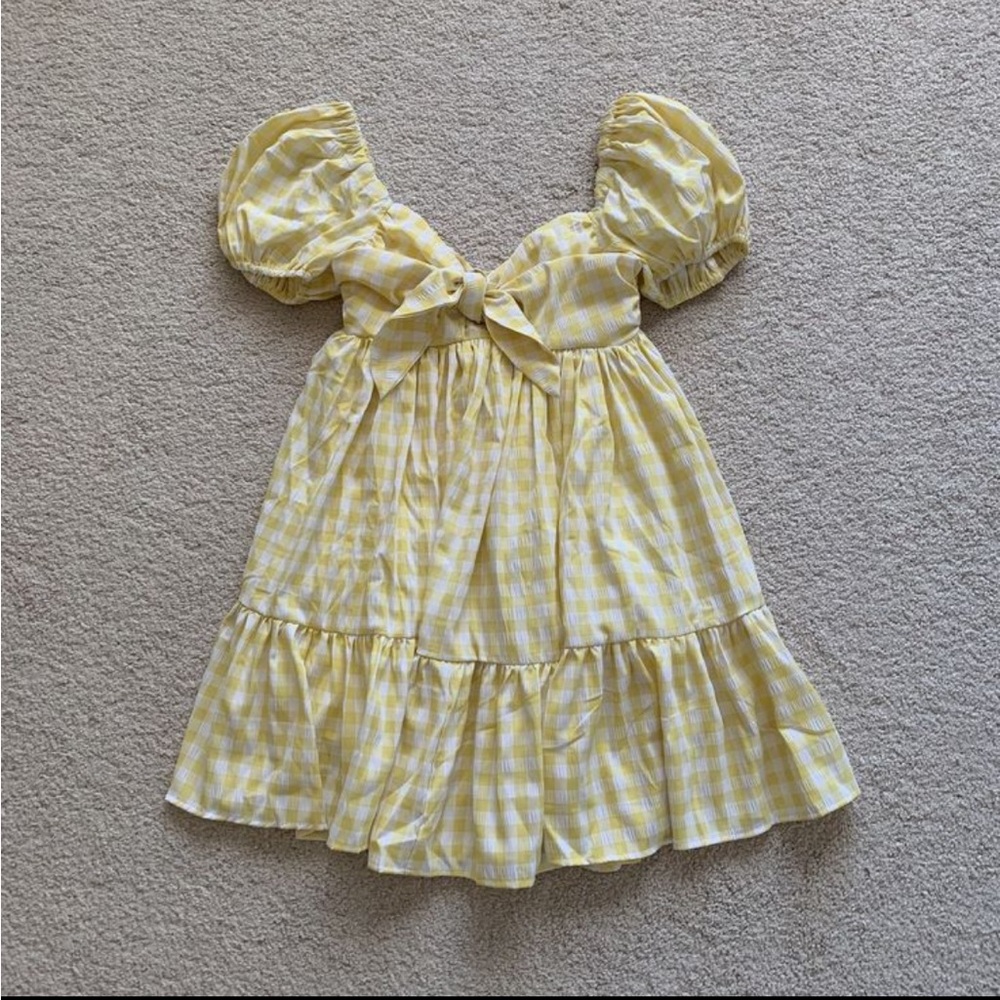 Yellow gingham puff sleeve tie dress